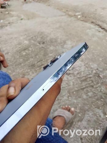 Apple iPhone 13 Pro Max . (Used)