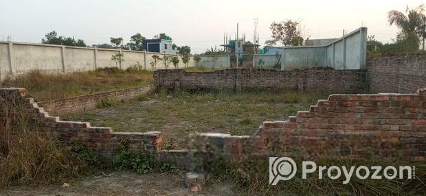 জরুরিভাবে জমি বিক্রি করতে চাই