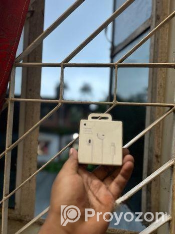 Offical Apple Eairphone