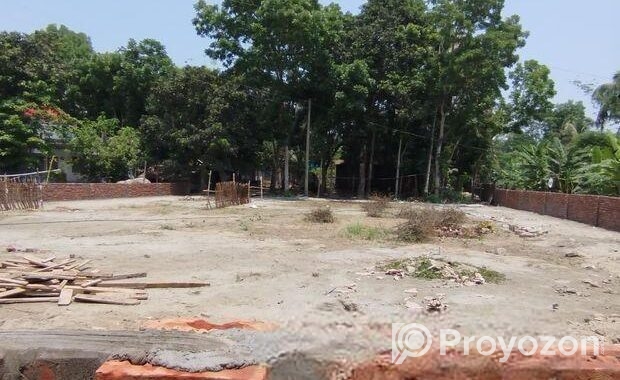 বাড়ি বিক্রি করবো (টিনসেড বিল্ডিং) ৪৮শতাংশ জমিসহ মাদারীপুর সদর