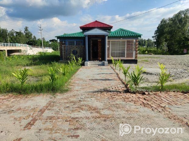 সঠিক জায়গায় জমি কিনে ভবিষ্যতকে নিরাপদ করুন!