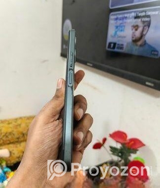 Vivo Y17s . (Used)