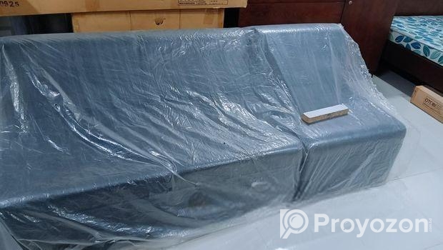3 Seat sofa new