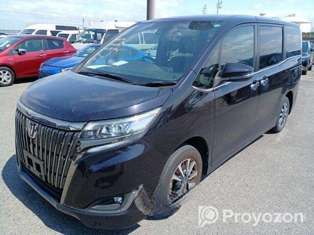 Toyota Esquire GI PREMIUM 2020