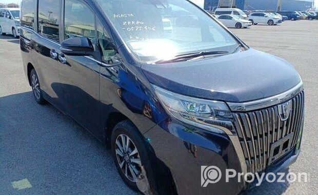 Toyota Esquire GI PREMIUM 2020