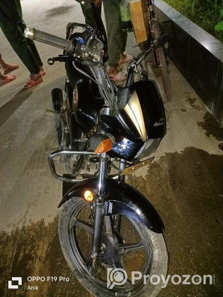 Hero Splendor Plus . 2022