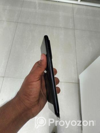 Samsung Galaxy S20 Ultra . (Used)