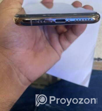 Apple iPhone XS 63GB (Used)