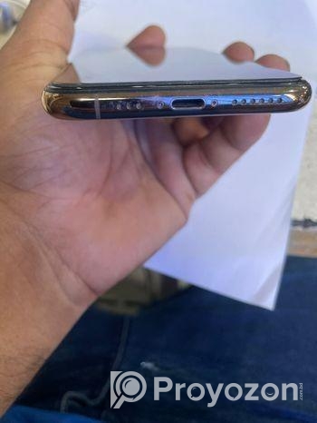 Apple iPhone XS 63GB (Used)