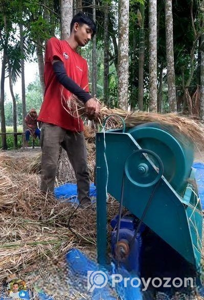 ধান মাড়াই মেশিন