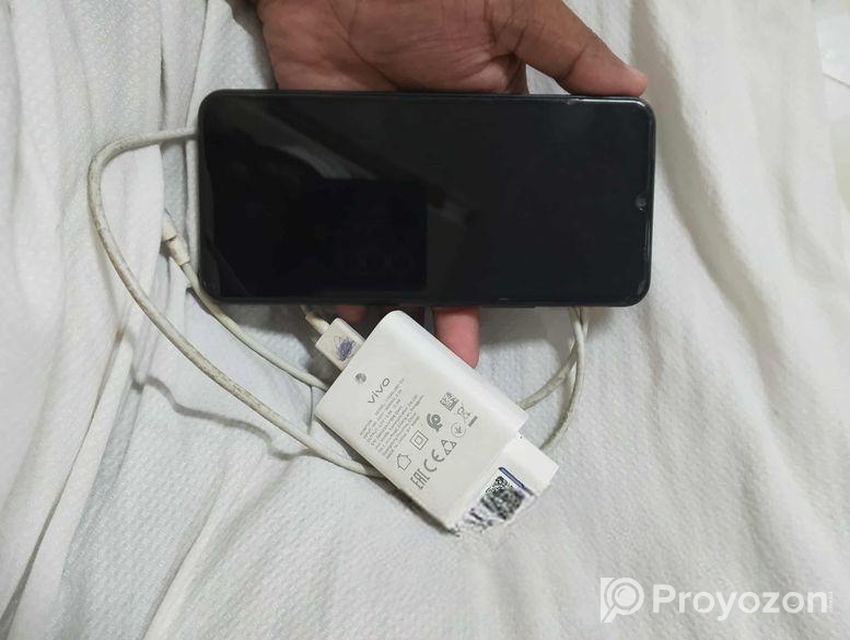 Vivo Y18 . (Used)