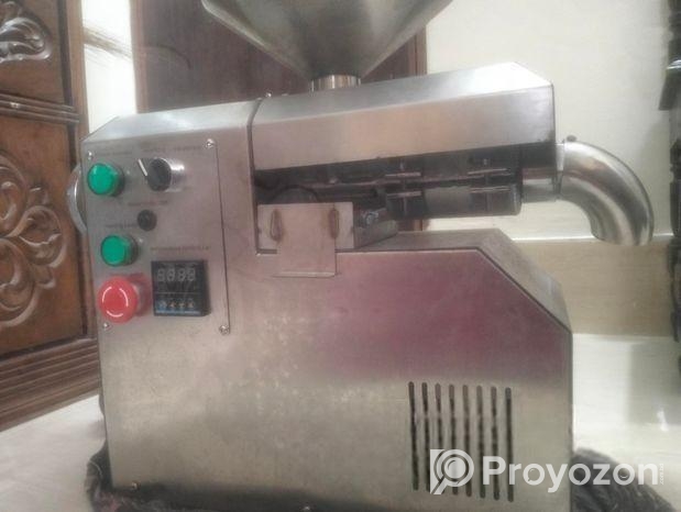 সরিষার তেল ভাঙ্গানোর অটোমেটিক চায়না মেশিন