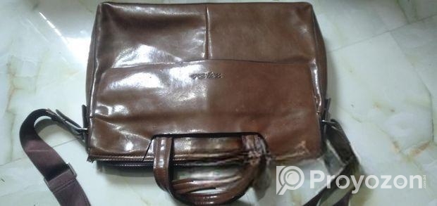 অনেক সুন্দর ব্যাগ