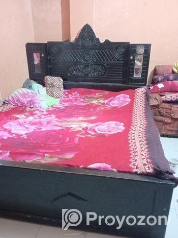 ৬’ /৭’ ফিট এর খাট