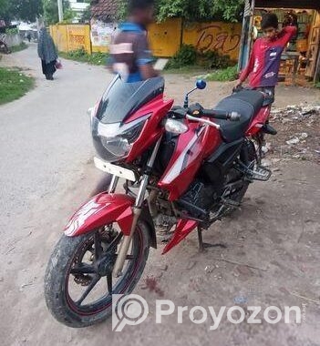 TVS Apache RTR . 2017