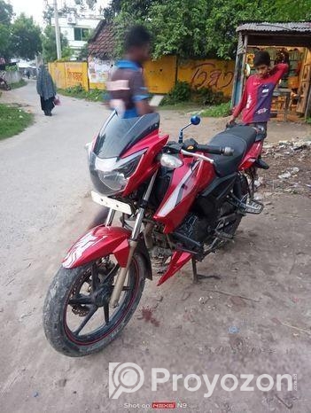 TVS Apache RTR . 2017