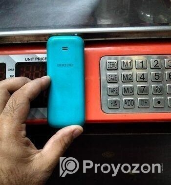 Samsung Guru Music 2 . (Used)