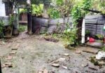 তিন কাঠা জমি সহ বাড়ি বিক্রয় করা হবে।