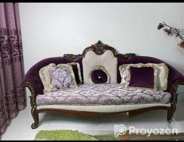 Victoria Sofa