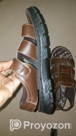 চামড়ার জুতা