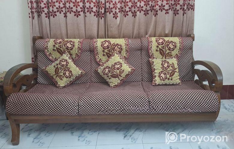 সোফা সেট বিক্রয় চলছে