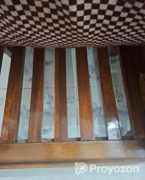 সোফা সেট বিক্রয় চলছে