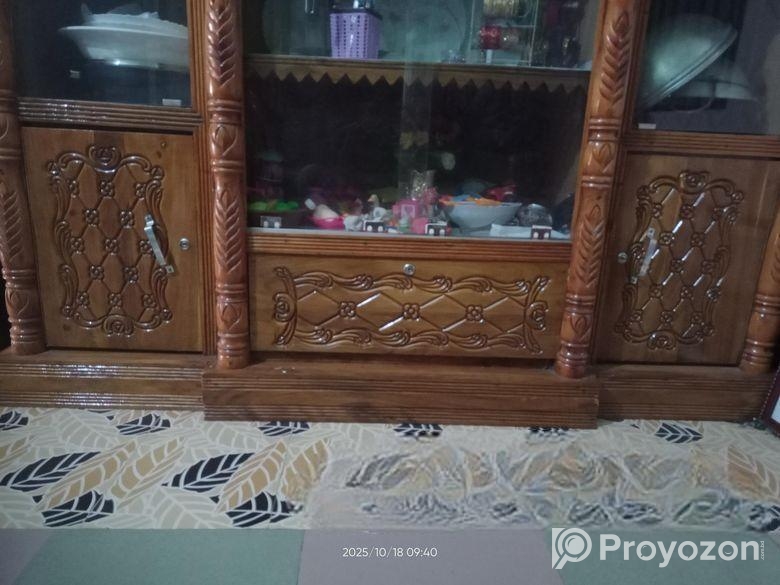 কাঠের সোকেজ