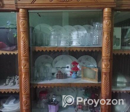 কাঠের সোকেজ