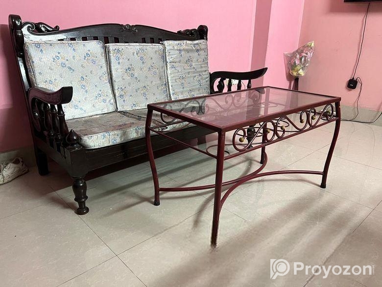 সেকুন কাঠের সোফা এবং টি টেবিল