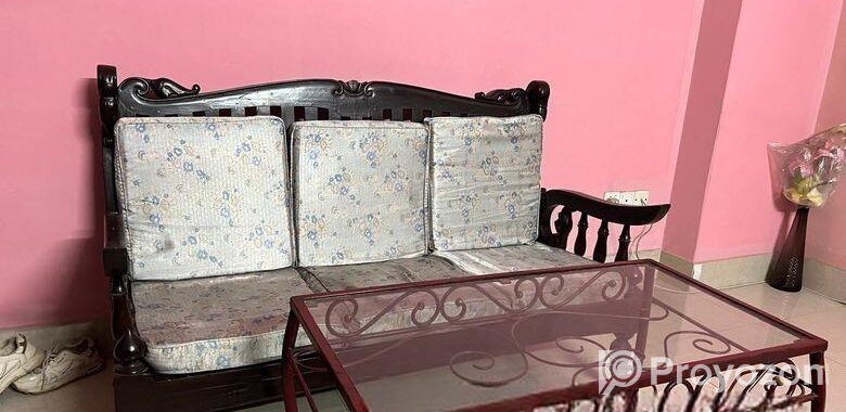 সেকুন কাঠের সোফা এবং টি টেবিল