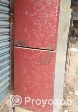 ওয়াল্টন ফ্রিজ