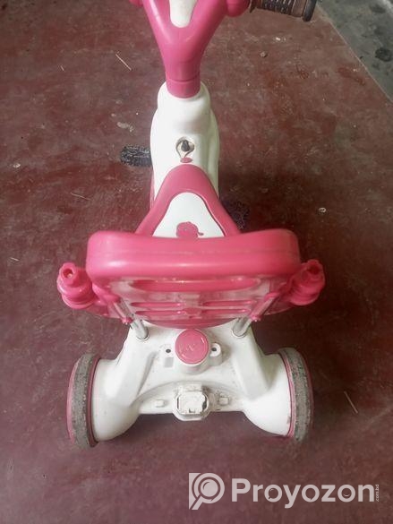 Rockrider ছোট বাচ্চাদের গাড়ি তিন মাস ব্যবহৃত হয়