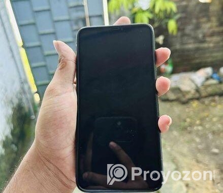 Apple iPhone XS Max . (Used)