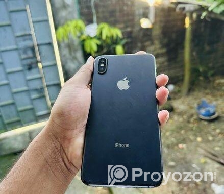 Apple iPhone XS Max . (Used)