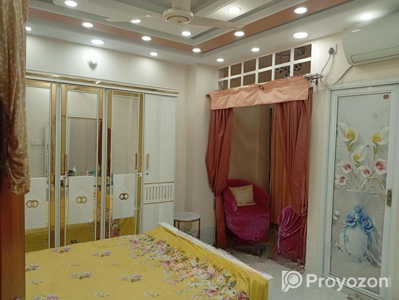 Used Ready Flat for sale