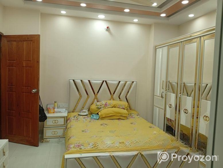 Used Ready Flat for sale