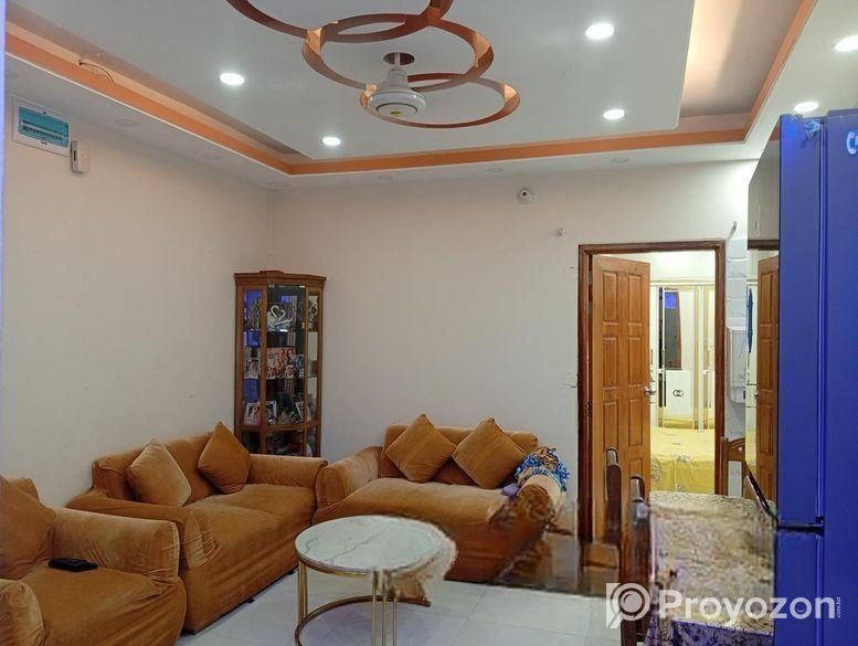 Used Ready Flat for sale