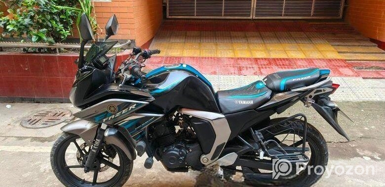 Yamaha Fazer . 2018