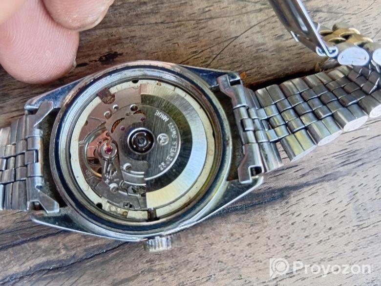 West End President Watch