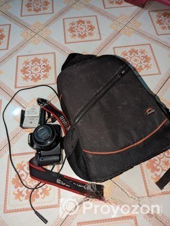 ক্যানন 700D