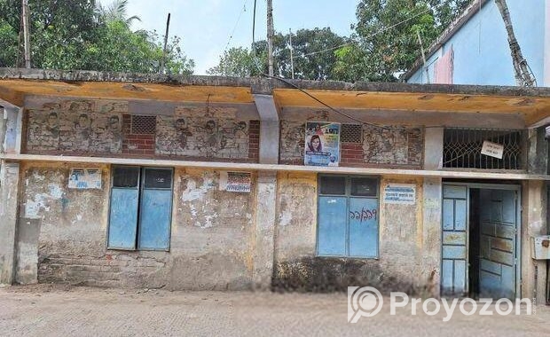 ডেমরাতে ৩.৩০ কাঠা জমি বিক্রি করা হবে।