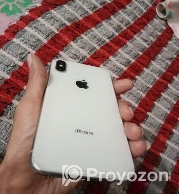 Apple iPhone XS (Used)