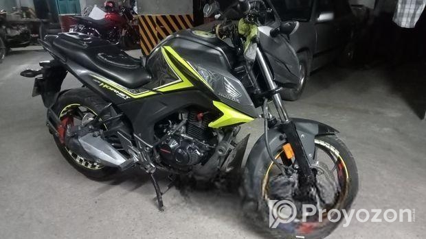 Honda CB Hornet 160R 2018