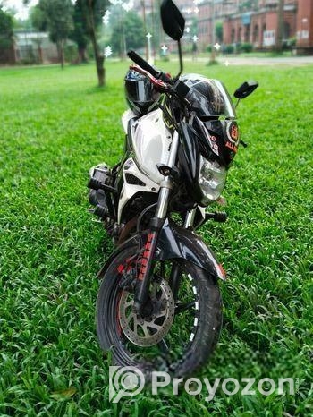 Yamaha FZs V2 . 2017