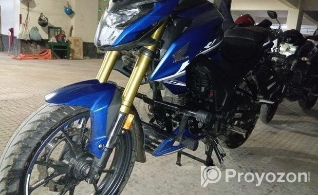 Honda Hornet 2.0 . 2024