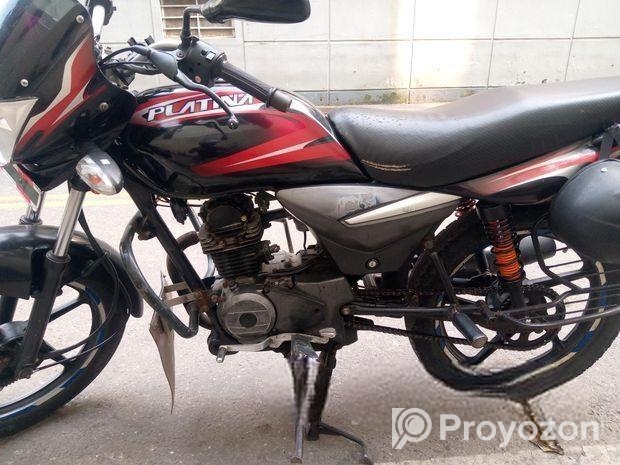 Bajaj Platina . 2016