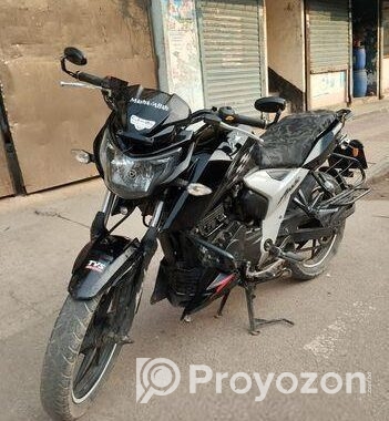 TVS Apache RTR 160 . 2024