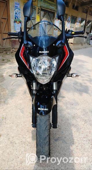 Suzuki Gixxer 2016