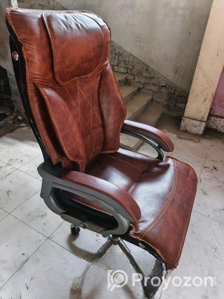 Rajokio Chair