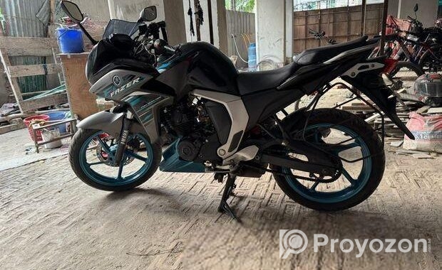 Yamaha Fazer . 2018